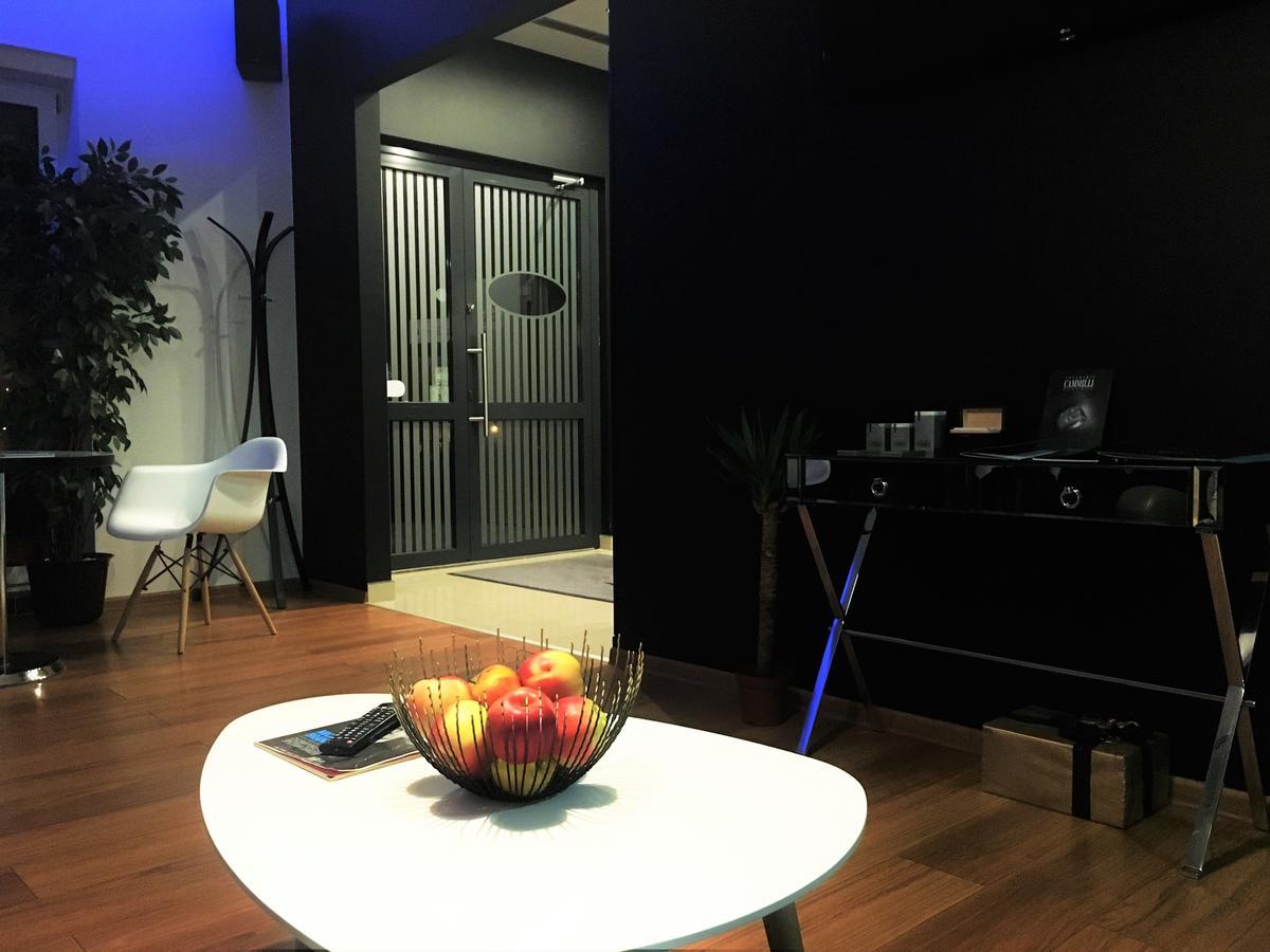 Aparthotel Travel Krasków Εξωτερικό φωτογραφία